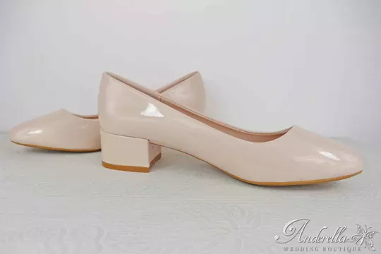 Lapos lakk alkalmi cipő - bézs - 37