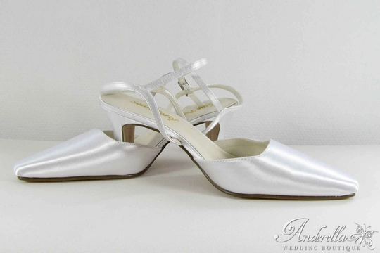 Exkluzív menyasszonyi cipő szandál - pántos - 39