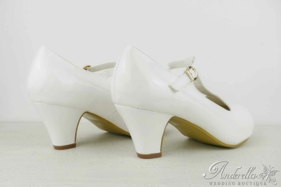 T-pántos esküvői cipő - alacsony sarokkal