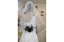 Kép 1/10 - Fekete- fehér menyasszonyi fátyol- 3D csipkével és kristályokkal